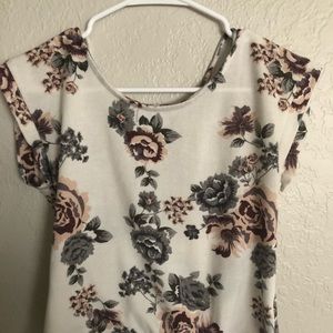 Floral top